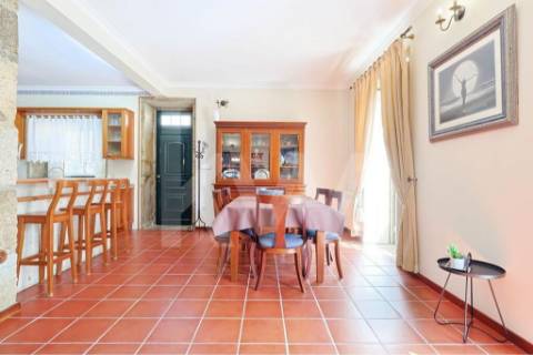 Moradia com piscina em Covas, Vila Nova de Cerveira (T4+1 -Alojamento Local)