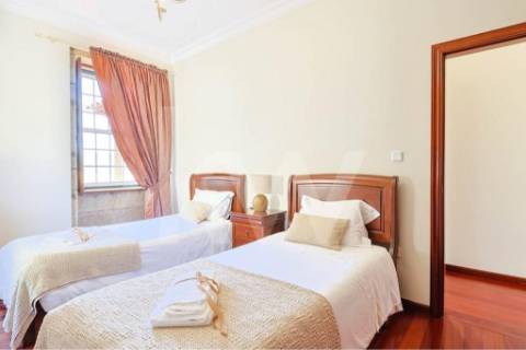 Moradia com piscina em Covas, Vila Nova de Cerveira (T4+1 -Alojamento Local)