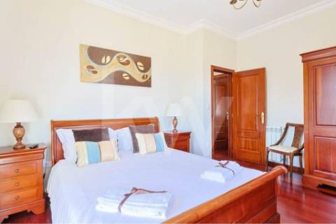 Moradia com piscina em Covas, Vila Nova de Cerveira (T4+1 -Alojamento Local)