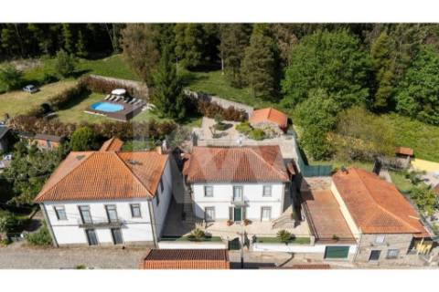 Moradia com piscina em Covas, Vila Nova de Cerveira (T4+1 -Alojamento Local)