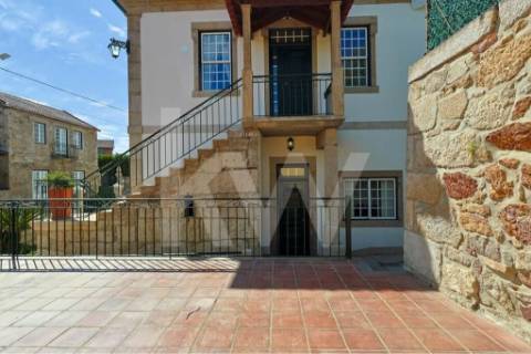 Moradia com piscina em Covas, Vila Nova de Cerveira (T4+1 -Alojamento Local)