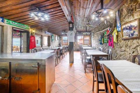 Propriedade Nariz do Mundo ( Restaurante, Residencial e Habitação) em Moscoso, Cabeceiras de Basto