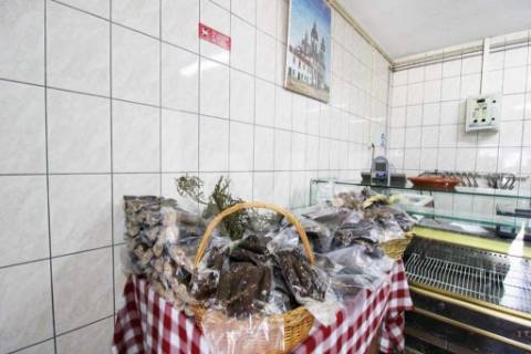 Propriedade Nariz do Mundo ( Restaurante, Residencial e Habitação) em Moscoso, Cabeceiras de Basto