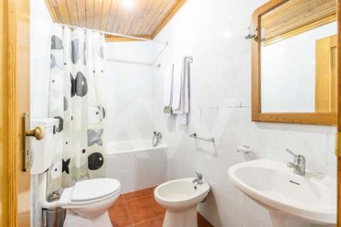 Propriedade Nariz do Mundo ( Restaurante, Residencial e Habitação) em Moscoso, Cabeceiras de Basto