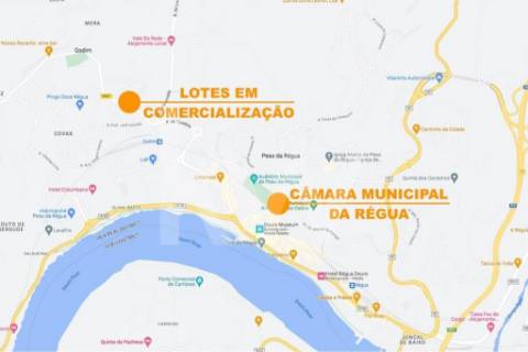 Lote aprovado para construção em altura de 4 pisos, com uma área total de 872,00m2.