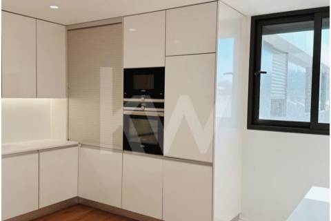 Matosinhos Sul - Apartamento T4 Novo Pronto a habitar
