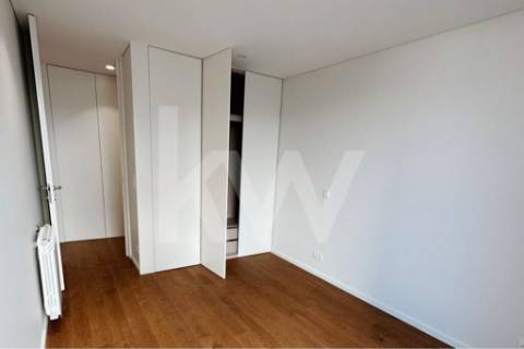 Matosinhos Sul - Apartamento T4 Novo Pronto a habitar