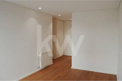 Matosinhos Sul - Apartamento T4 Novo Pronto a habitar