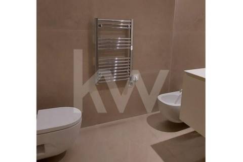 Apartamento T3 Premium com 3 casas de banho, garagem e varanda - Matosinhos Centro