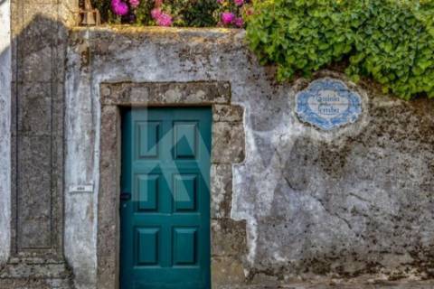 Excelente Quinta no Douro, casa com pedra de armas, fim do século XVII, vista sobre o Rio Douro