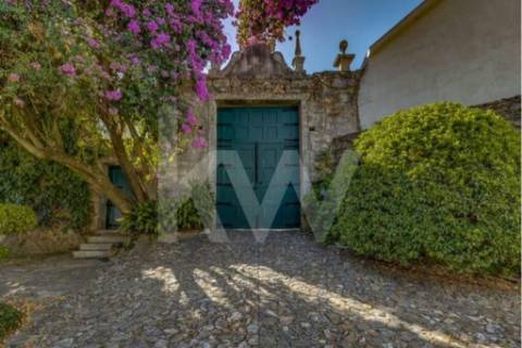 Excelente Quinta no Douro, casa com pedra de armas, fim do século XVII, vista sobre o Rio Douro