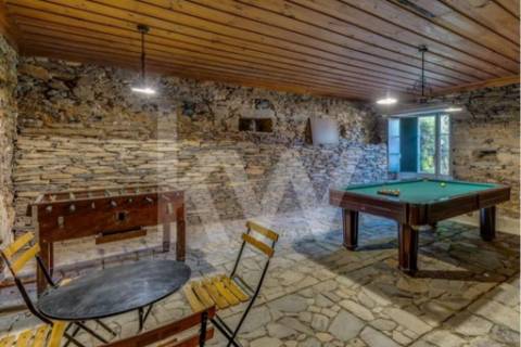 Excelente Quinta no Douro, casa com pedra de armas, fim do século XVII, vista sobre o Rio Douro