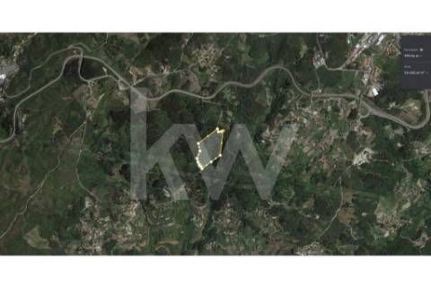 TERRENO DE 5,4 HECTARES LOCALIZADO EM GOSENDE - BAIÃO