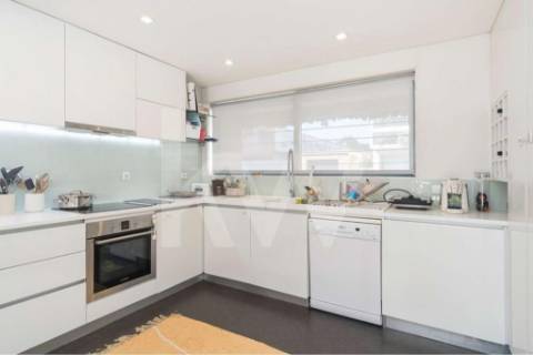 Moradia Triplex Geminada à venda no Bairro dos Musicos em Marechal Gomes da Costa