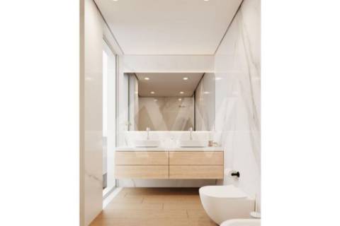 FANTÁSTCO T3 RC NOVO LUXUOSO 165,99 M2 SÃO JOÃO DA MADEIRA