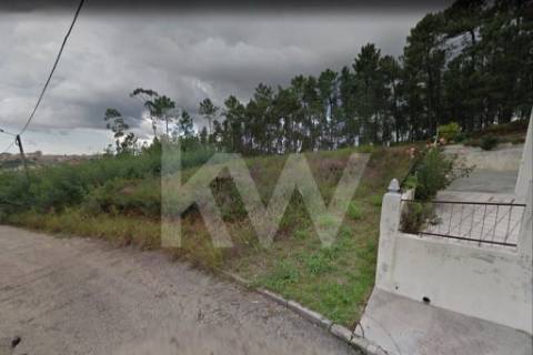 LOTE DE TERRENO URBANO PARA CONSTRUÇÃO COM 946 M2 EM VILAR (OLIVEIRA DE AZEMÉIS)