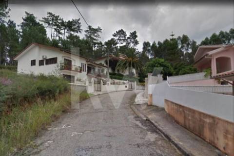 LOTE DE TERRENO URBANO PARA CONSTRUÇÃO COM 946 M2 EM VILAR (OLIVEIRA DE AZEMÉIS)