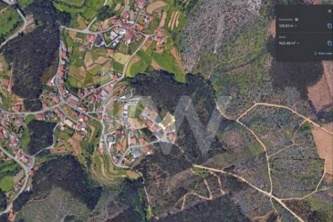 LOTE DE TERRENO URBANO PARA CONSTRUÇÃO COM 946 M2 EM VILAR (OLIVEIRA DE AZEMÉIS)