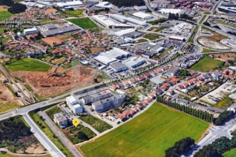 Lote para Construção de Edifício Habitacional, Zona de ARU