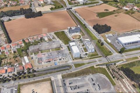 Lotes para Construção de Edifício Habitacional (Lote 6 e 7), Zona de ARU