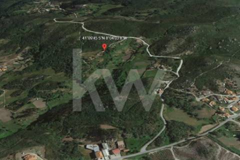 Quinta em Marco de Canaveses com 248.890m2, localizado em Soalhães