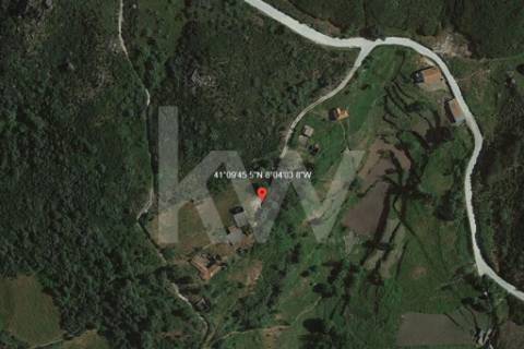 Quinta em Marco de Canaveses com 248.890m2, localizado em Soalhães