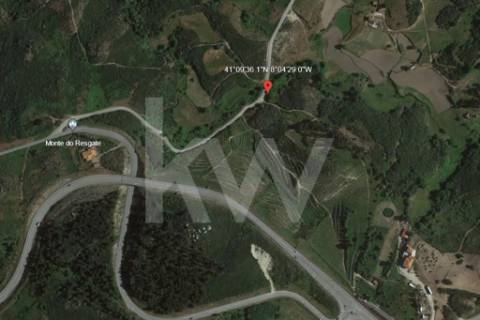 Quinta em Marco de Canaveses com 248.890m2, localizado em Soalhães