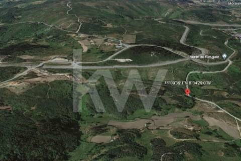 Quinta em Marco de Canaveses com 248.890m2, localizado em Soalhães