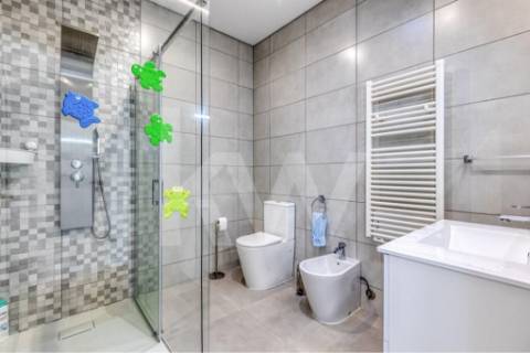 Moradia térrea T4 com 3 suites em Vilar do Pinheiro, Vila do Conde