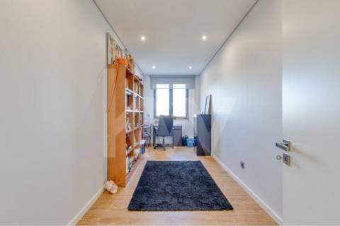 Moradia térrea T4 com 3 suites em Vilar do Pinheiro, Vila do Conde