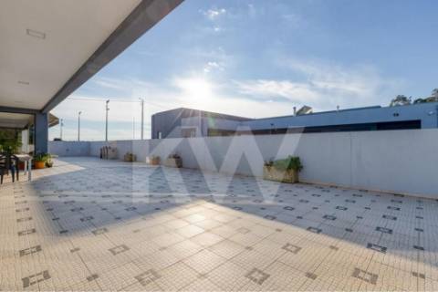 Moradia térrea T4 com 3 suites em Vilar do Pinheiro, Vila do Conde