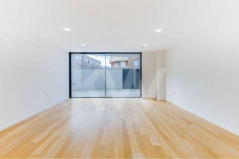 MORADIA 4 QUARTOS, PREMIUM, NA PRAIA DA MADALENA, EM VILA NOVA DE GAIA