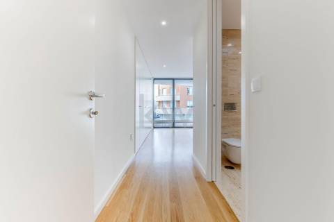 MORADIA 4 QUARTOS, PREMIUM, NA PRAIA DA MADALENA, EM VILA NOVA DE GAIA