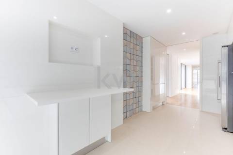 MORADIA 4 QUARTOS, PREMIUM, NA PRAIA DA MADALENA, EM VILA NOVA DE GAIA