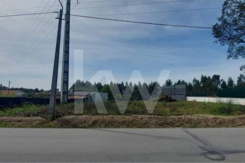 Terreno com PROJETO aprovado - Armazém com 2 Pisos em Serzedo - VN Gaia