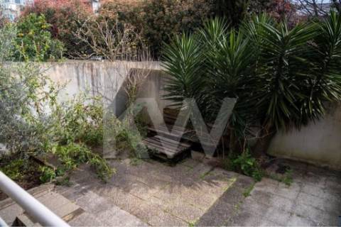 Moradia T4+1 à Efanor com licença de AL