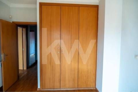 Moradia T4+1 à Efanor com licença de AL