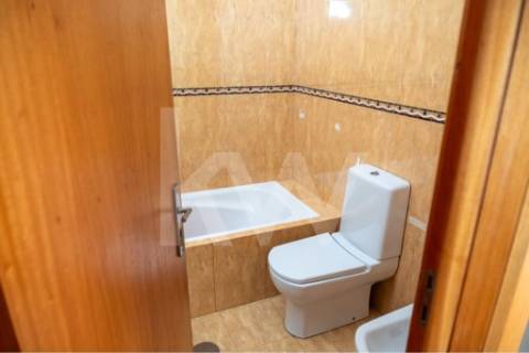 Moradia T4+1 à Efanor com licença de AL