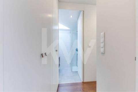 Moradia V4 na Foz, excelente, próximo do rio Douro