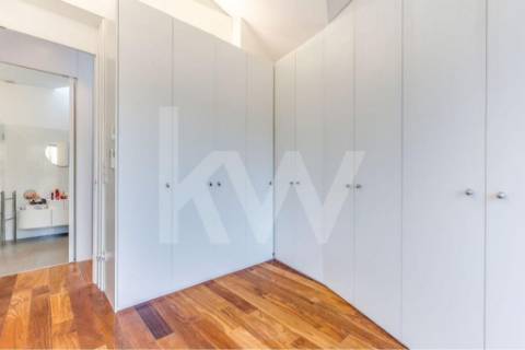 Moradia V4 na Foz, excelente, próximo do rio Douro