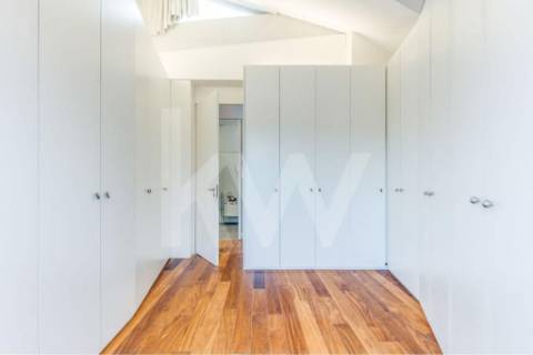 Moradia V4 na Foz, excelente, próximo do rio Douro