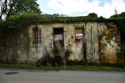 Terreno para construção em LOUROSA para 16 moradias unifamiliares