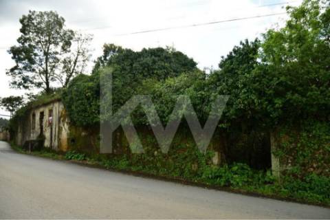 Terreno para construção em LOUROSA para 16 moradias unifamiliares