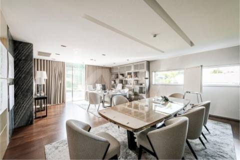 Ótimos Armazéns + Escritórios em Milheirós Maia, Total 2600m2