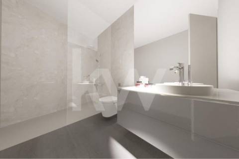 Apartamento T3 no Coração de Senhora da Hora em frente ao Lidl