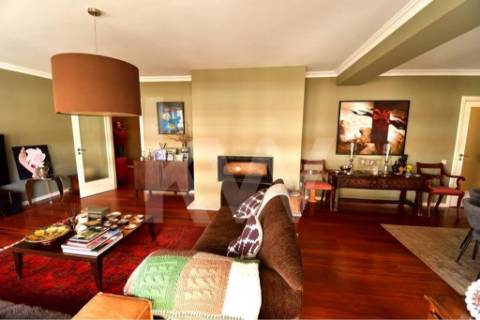 T5 Duplex a 50m da Praia em Matosinhos Sul