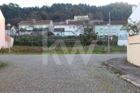 Lote de Terreno para Construção em Darque