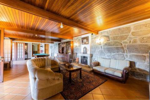 Quinta para turismo rural, eventos e produção de vinho em Guimarães