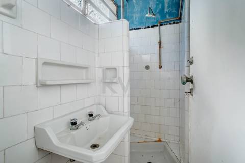  Moradia T4 Projetada pelo Ilustre Arquiteto Oscar Niemeyer em Chaviães  Melgaço