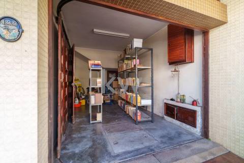 MORADIA T4+1 NO CENTRO DA CIDADE DE OLIVEIRA DE AZEMÉIS